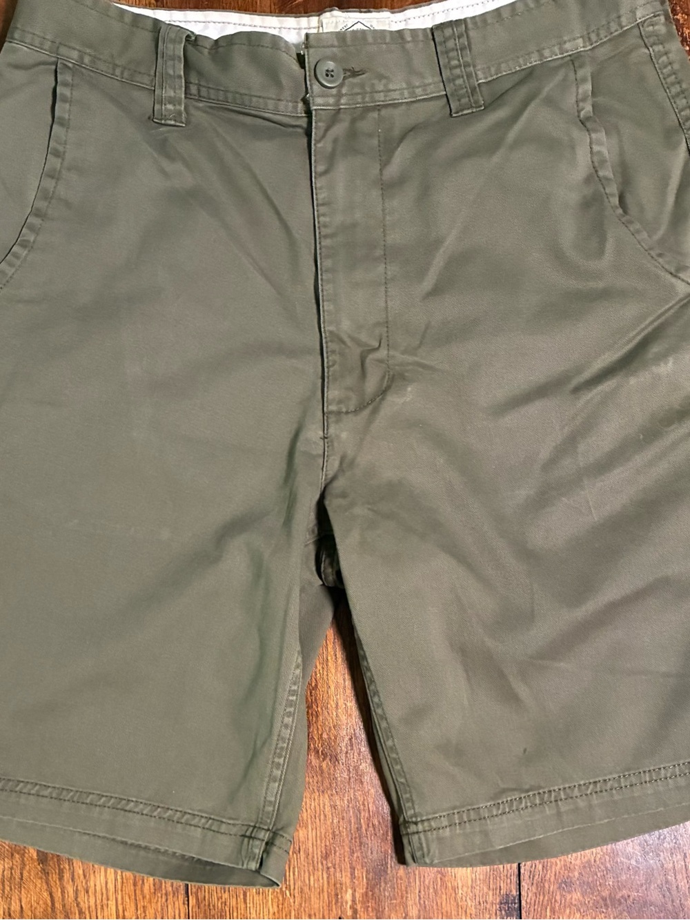 St. John's Bay Olive Flat Front Men's Shorts
